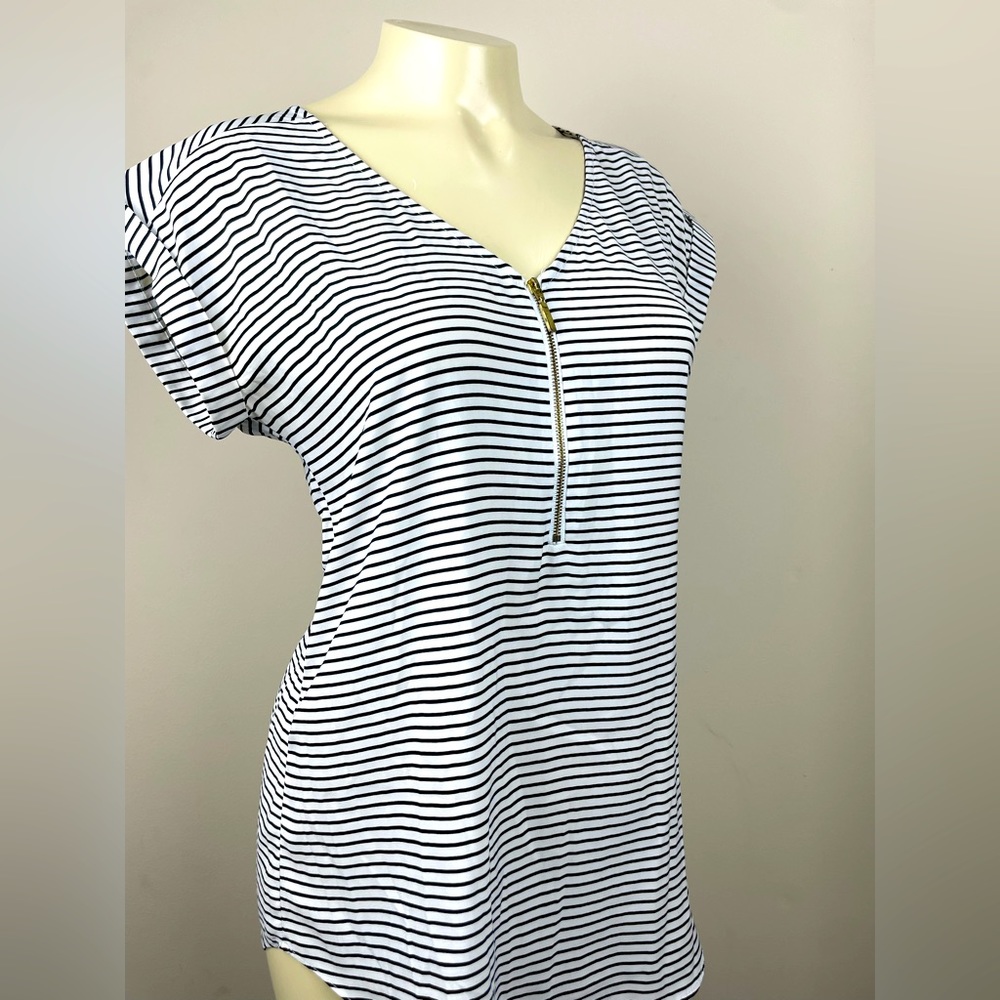 Express Striped Silky Cap Sleeve Blouse with Zipper Size S